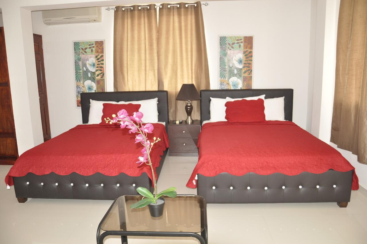 Sams Hotel Port-au-Prince Exterior photo